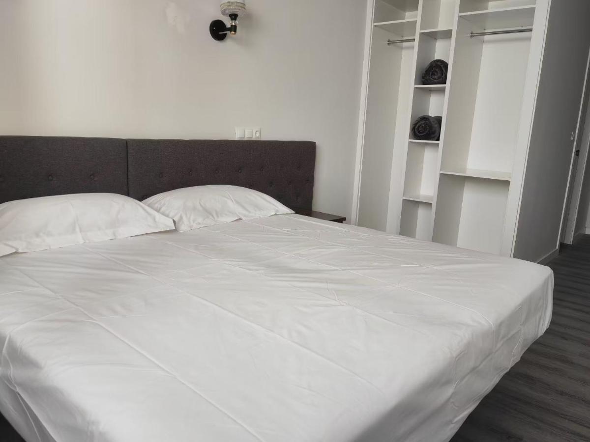 Hostal Golden 21*** Madrid Eksteriør bilde