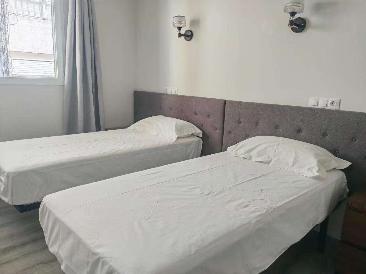 Hostal Golden 21*** Madrid Eksteriør bilde